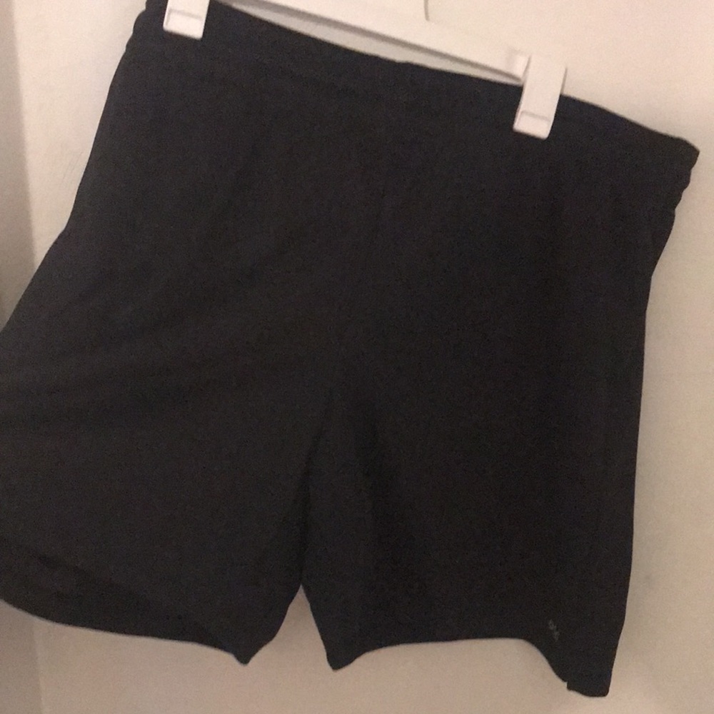 Dick’s Sporting Goods Shorts - Picture 2 of 2